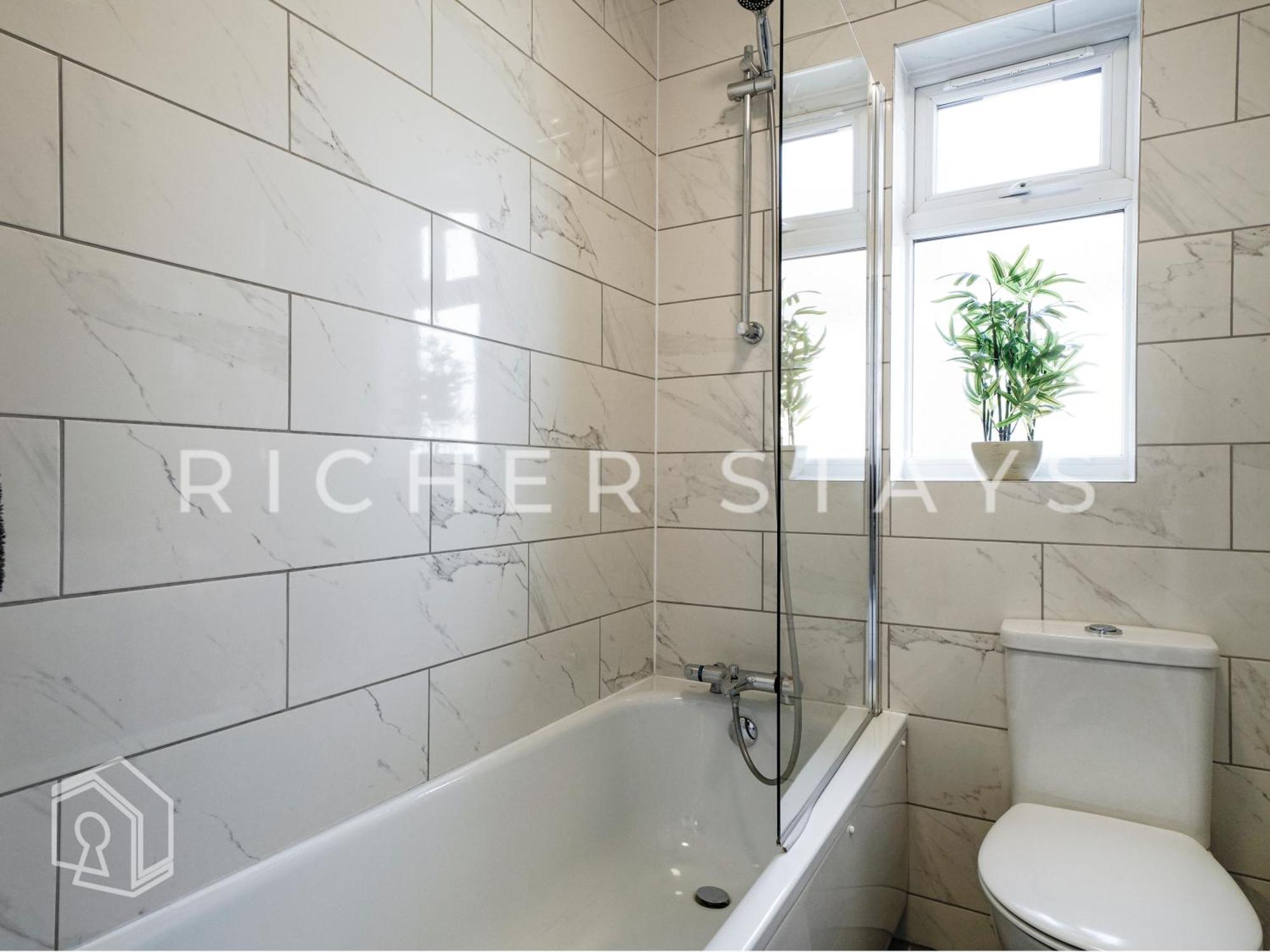 Watford Large 5Br Home - Contractors & Families Exterior foto